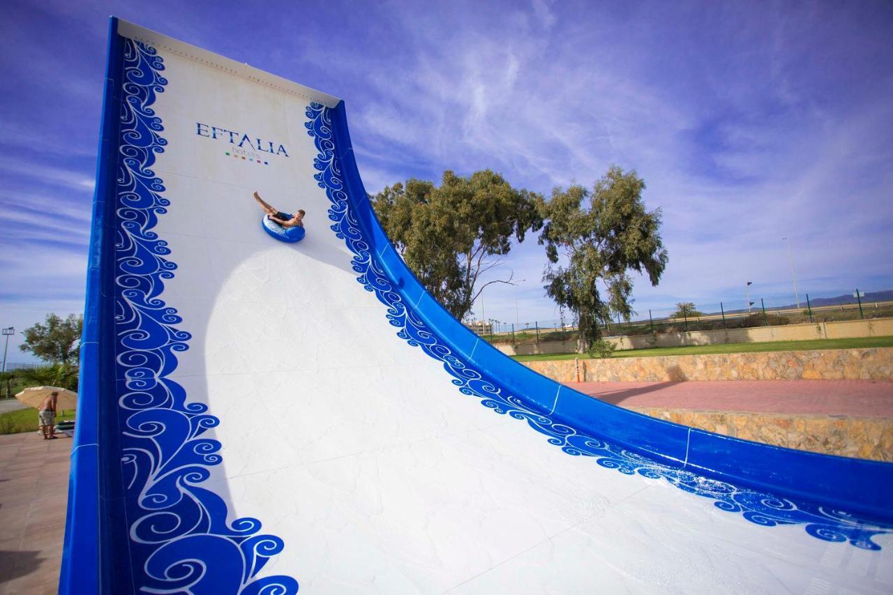 Eftalia Aqua Resort โคนัคคลึ ภายนอก รูปภาพ