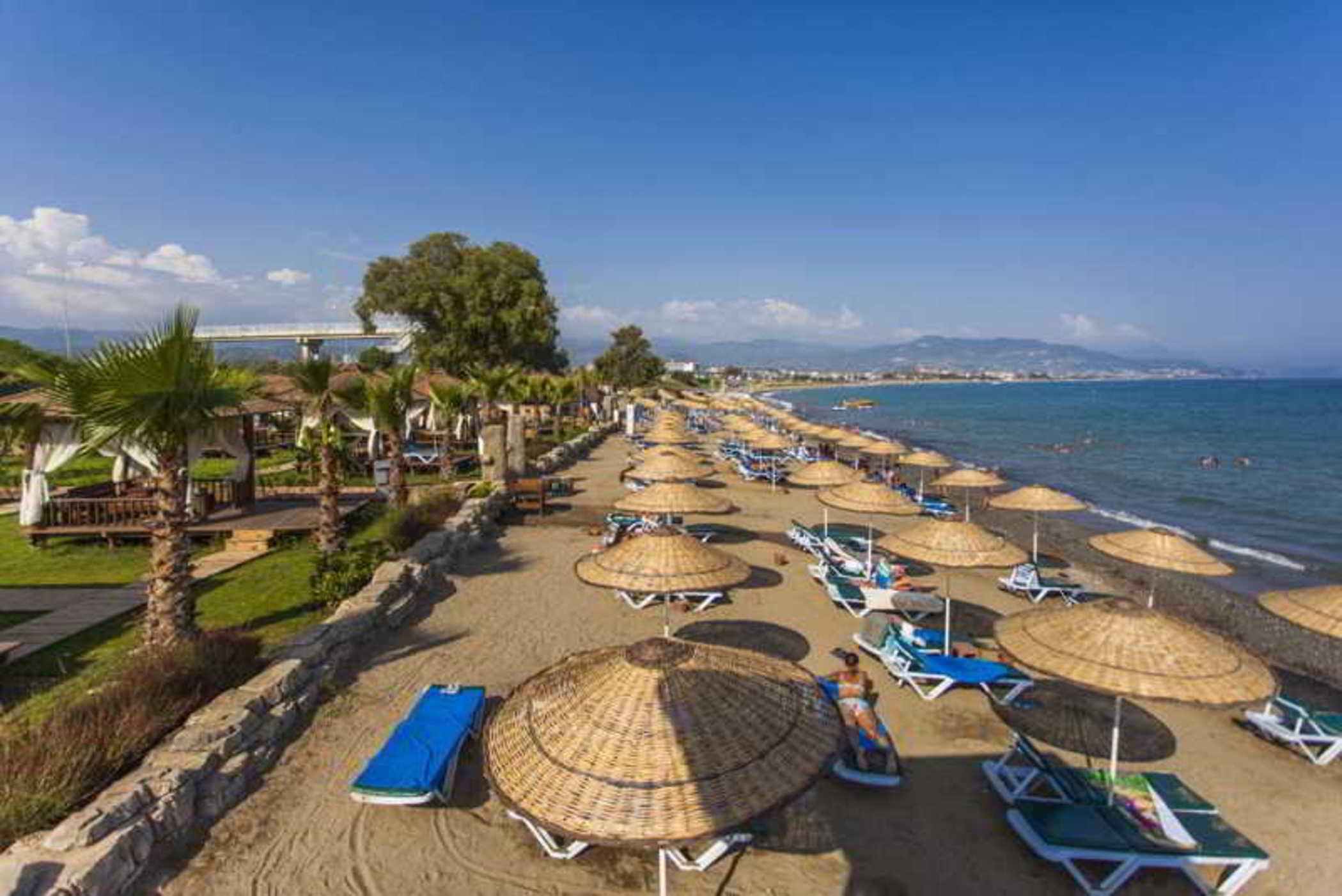 Eftalia Aqua Resort โคนัคคลึ ภายนอก รูปภาพ